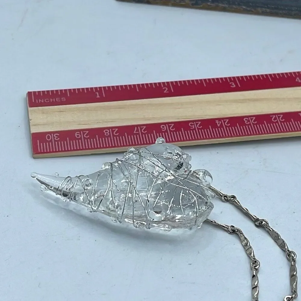 Stylized wire wrapped heart glass pendant vintage chain with spring clasp.